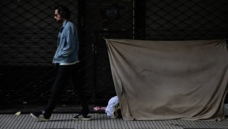 Uruguay definió una medida para personas en situación de calles ante alerta por un frente frío. Foto: NA. 