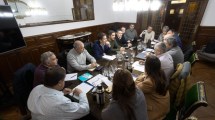 Imagen de Weretilneck reunió al Gabinete y se insistió en el «control del gasto» estatal