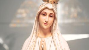 Por qué se celebra hoy el Día de la Virgen de Fátima y qué oculta su profecía