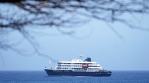 Imagen de El crucero con brote de hantavirus pone rumbo a España: Islas Canarias en alerta ante un posible desembarco