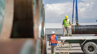 La industria energética argentina atraviesa el mayor crecimiento en años: para 2030 se requerirán cerca de 43.000 trabajadores