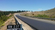Imagen de Formulan cargos a un camionero que bebió alcohol y chocó de frente a una familia sobre la Ruta 237
