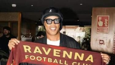 Bombazo: Ronaldinho volverá al futbol profesional a los 46 años