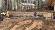 Imagen de Cipolletti avanza con la construcción de un nuevo puente de acceso al barrio Michi Michi