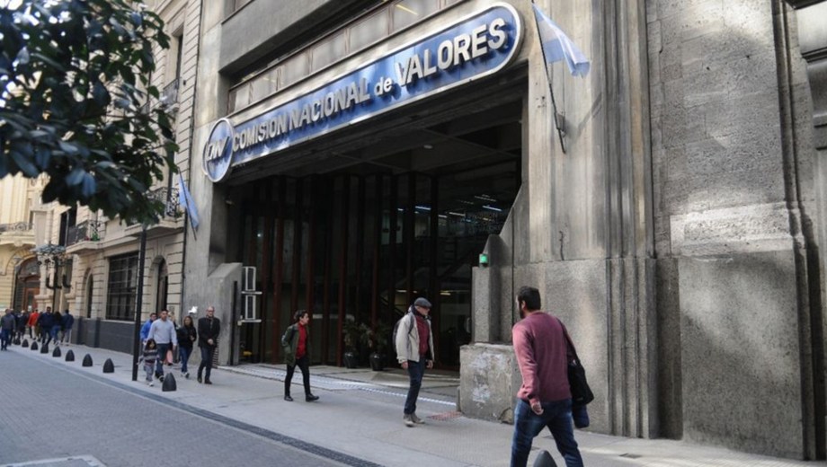Especialista en el mercado de capitales instó a las pymes a utilizar las herramientas del sistema (CNV)