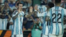 Imagen de Camino al Mundial 2026: Argentina goleó 3-0 a Islandia y Messi marcó de penal