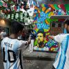 Imagen de Fanáticos IV: Messi, una pinturita que merece 10 cuadros propios