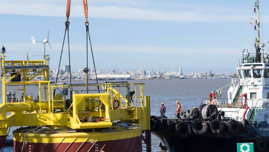 Uruguay recibe un cargamento récord de petróleo tras la renovación de una terminal clave. Foto gentileza Argen Ports. 