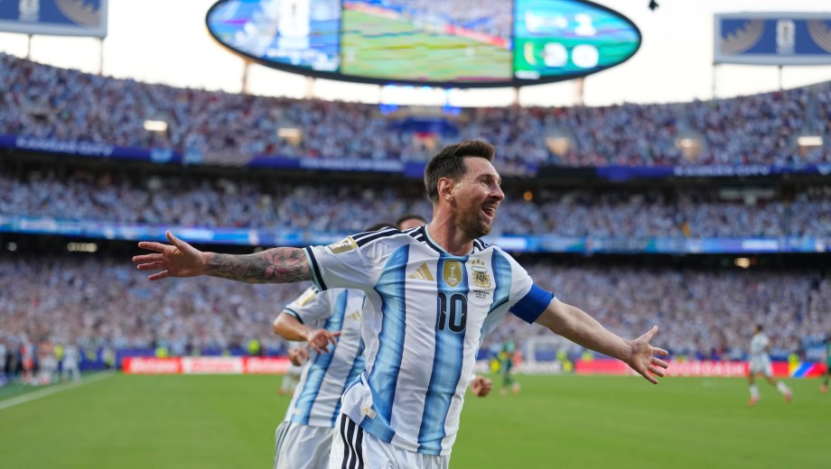 Lionel Messi festejando el primer gol de la Selección Argentina en el Mundial 2026. (Foto: AP)