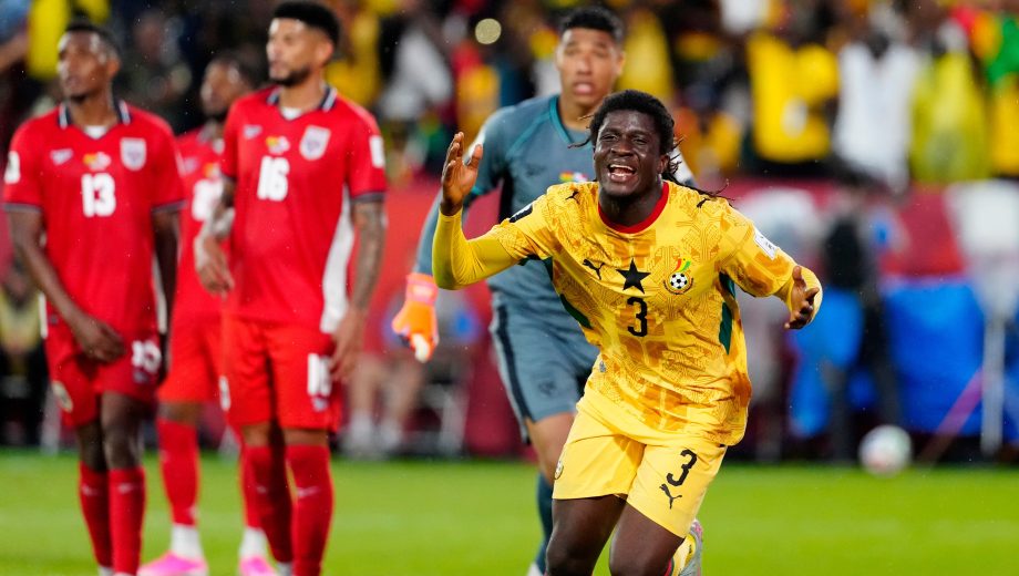 Caleb Yirenky marcó un gol sobre el final y desató la locura de los ghaneses en Tornto. (Foto: AP)
