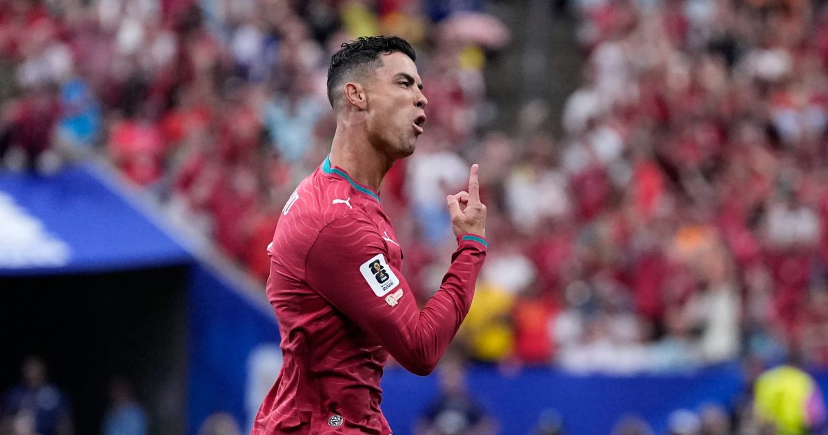 Los dos récords que rompió Cristiano Ronaldo tras anotar un doblete ante Uzbekistán