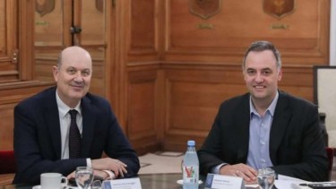 Crece la lista de funcionarios nacionales que ingresaron al régimen simplificado de Ganancias