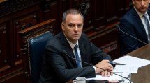 Imagen de La Justicia analiza la defensa de Manuel Adorni por enriquecimiento ilícito: alistan nuevas medidas de prueba