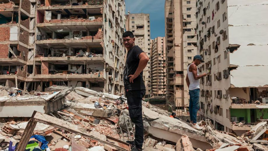 Los dos terremotos en conjunto registraron 50 segundos de actividad. La catástrofe y número de personas afectadas mantiene en shock al continente (Foto: Adriana Loureiro Fernández)