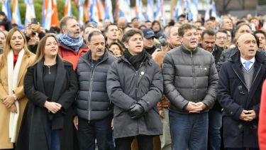 Axel Kicillof con el ojo puesto en el proyecto electoral en las provincias: apoyo de La Campora para 2027