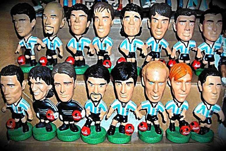 Los emblemáticos muñequitos de la selección, furor en la Copa del Mundo 1998
