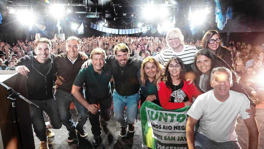 La nueva conducción de Juntos Somos Río Negro. Foto: Cecilia Maletti. 