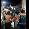 Imagen de Video: rescataron a un bebé recién nacido entre los escombros del terremoto en Venezuela