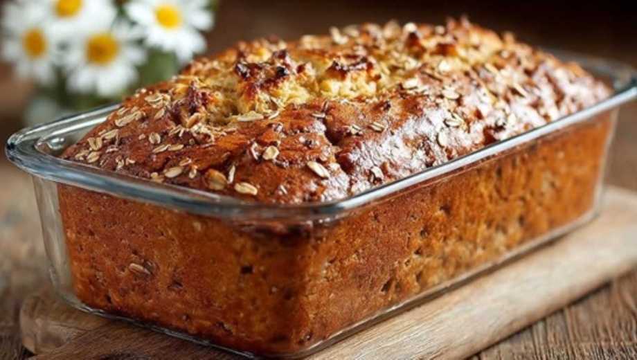 Cómo hacer budín integral de manzana.-