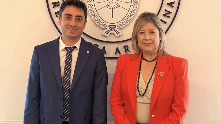 El senador Enzo Fullone se reunió con la ministra de Seguridad de la Nación, Alejandra Monteoliva. (Foto: gentileza)