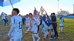 Las postales del campeón de la Confluencia: Atlético Regina celebró el bicampeonato en Cipolletti