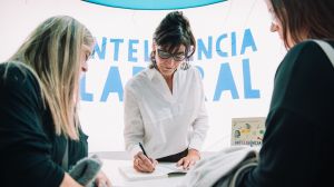 Dejar lo seguro para reinventarse: Claudina Kutnowski presenta «Inteligencia Laboral»