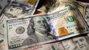 Dólar hoy jueves 4 de junio 2026: ¿cómo se comporta el oficial y el CCL en la plaza cambiaria?