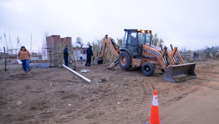 Comenzaron las instalaciones domiciliarias de servicios (Foto: gentileza)