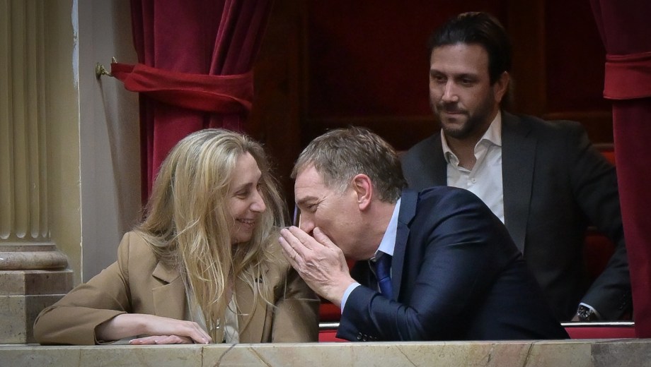 Karina Milei y Diego Santilli en el Congreso, el escenario clave donde la Jefatura de Gabinete unificada deberá negociar las leyes con los bloques aliados. (Foto: Clarín Fotografía)
