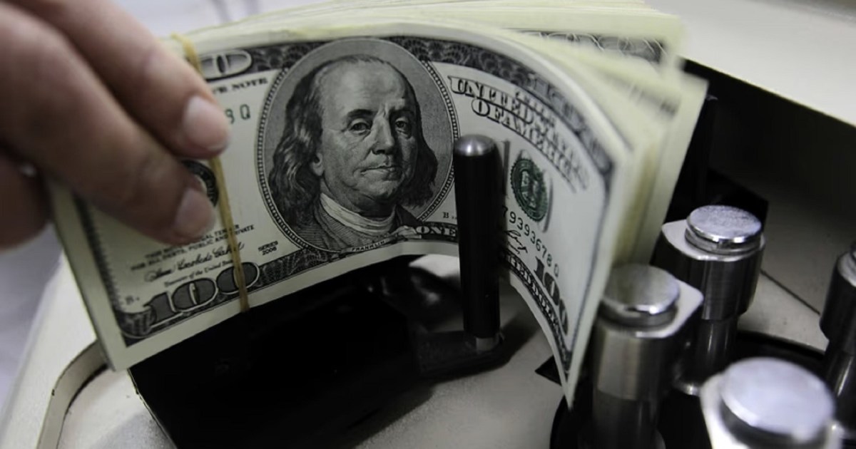Proyección del dólar a $1.800 para 2026 impulsada por exportaciones y aranceles