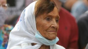 Murió Taty Almeida, referente de Madres de Plaza de Mayo: «Tan inmensa que no hay manera de contarlo»