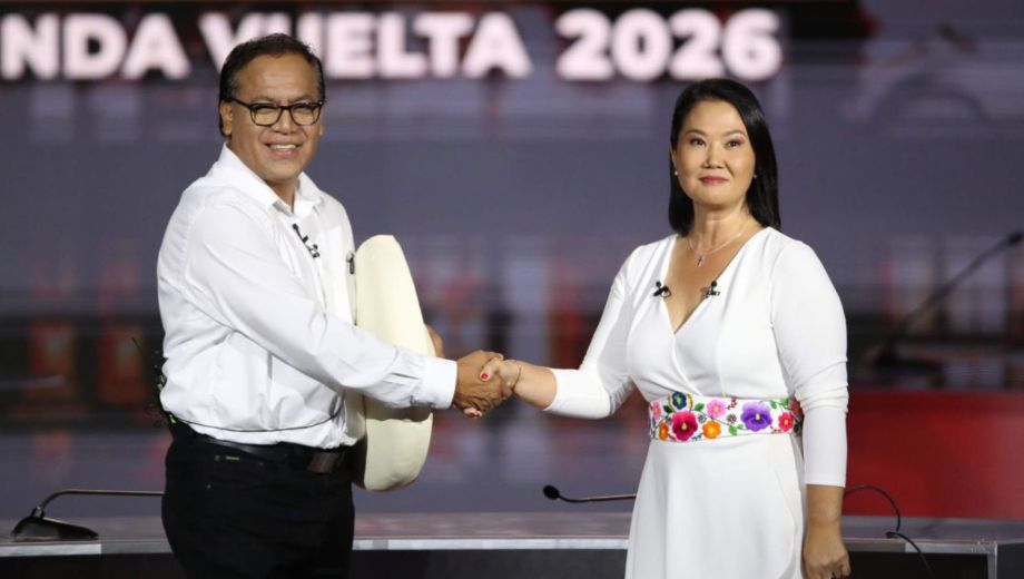 Elecciones en Perú: el escrutinio oficial da una leve ventaja a Keiko Fujimori en el balotaje presidencial