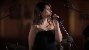Irán condenó a 74 latigazos a una cantante por actuar sin velo en un concierto virtual