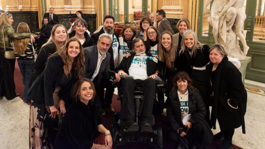 Renunció Esteban Bullrich al PRO