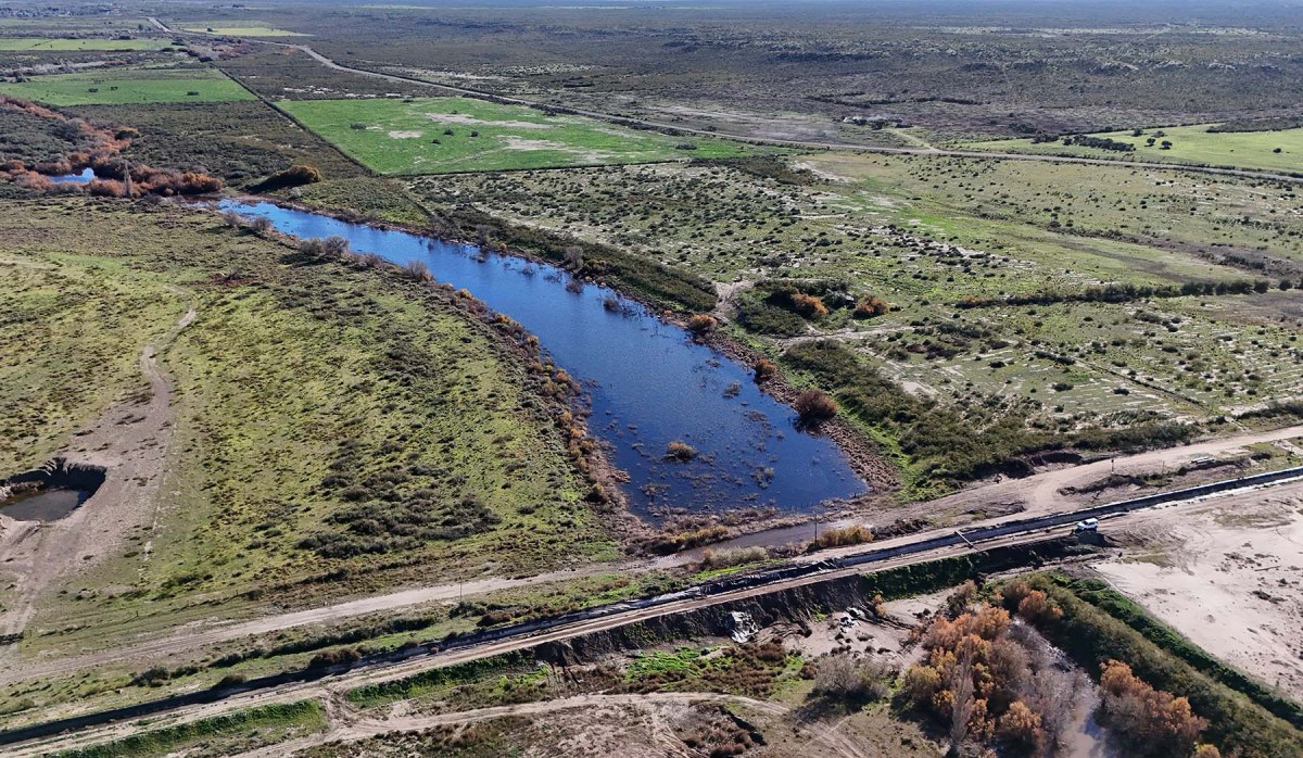 La prohibición de compra de tierras rurales ribereñas dejó de regir, un cambio relevante para las provincias de Río Negro y Neuquén.