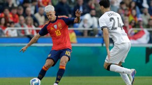 Uno de los favoritos no pudo ganar: España igualó 1-1 con Irak a días del debut en el Mundial