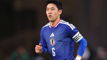 Japón pierde a su capitán para el Mundial: Endo se lesionó y anunció su retiro internacional