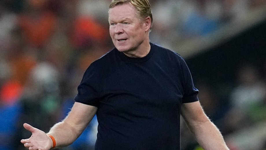 Ronald Koeman dirigió 44 partidos, con 24 triunfos, nueve empates y 11 derrotas en Países Bajos.
