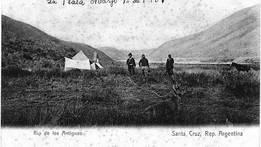 El ‘fantasma de la Patagonia’ en una postal de 1899: una revelación sorprendente