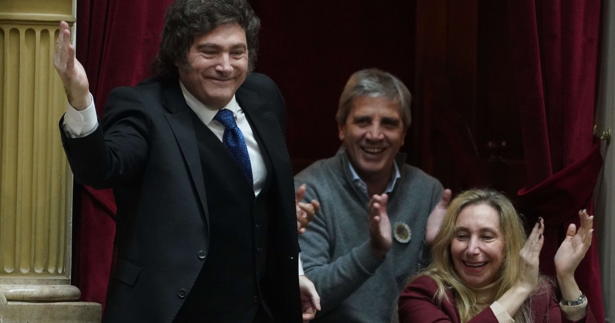 El gobierno lanza plan para inyectar dólares a empresas antes de las elecciones de 2027