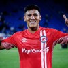 Imagen de Leandro Lozano se hace la revisión médica y firma contrato con Boca