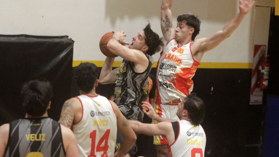 Stanic fue la gran figura de Pacífico en la victoria ante los de San Nicolás. (Oscar Livera)