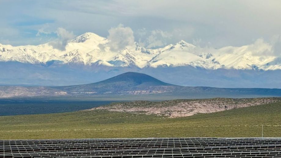 El parque representa una estrategia integral para fortalecer la matriz energética mendocina. Foto gentileza.