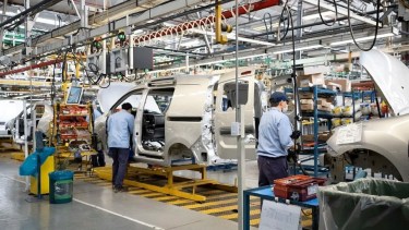 La economía creció 2,3% en el arranque del año, pero con caída de la inversión