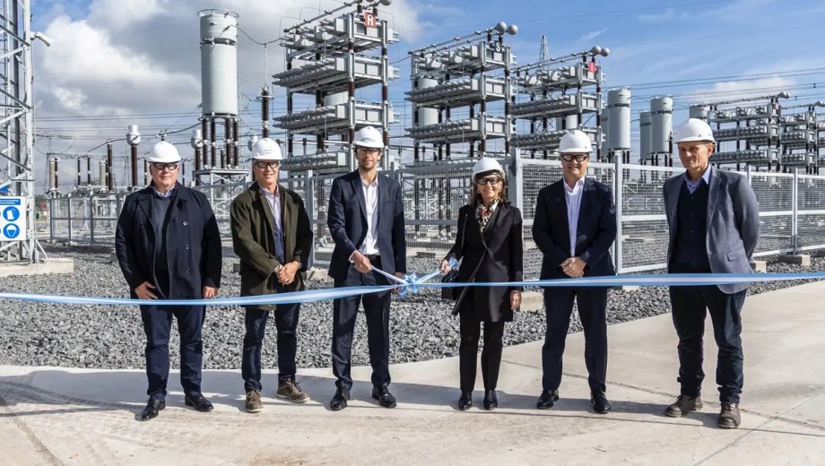 Los trabajos incluyeron la energización de los nuevos capacitores Shunt. Foto: PCR.