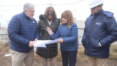 Comenzó la obra para llevar cloacas a 211 familias de Neuquén: cuáles son los barrios alcanzados