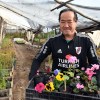 Imagen de La familia que llegó desde Japón, apostó por la Patagonia y hoy mantiene viva una tradición entre flores e invernaderos