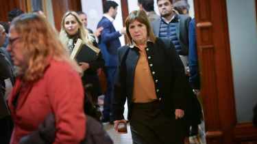 El Senado postergó la sesión y Manuel Adorni gana una semana de alivio político