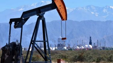 Paro total en los yacimientos de YPF en Mendoza: Petroleros Jerárquicos de Cuyo anunciaron la medida para este martes