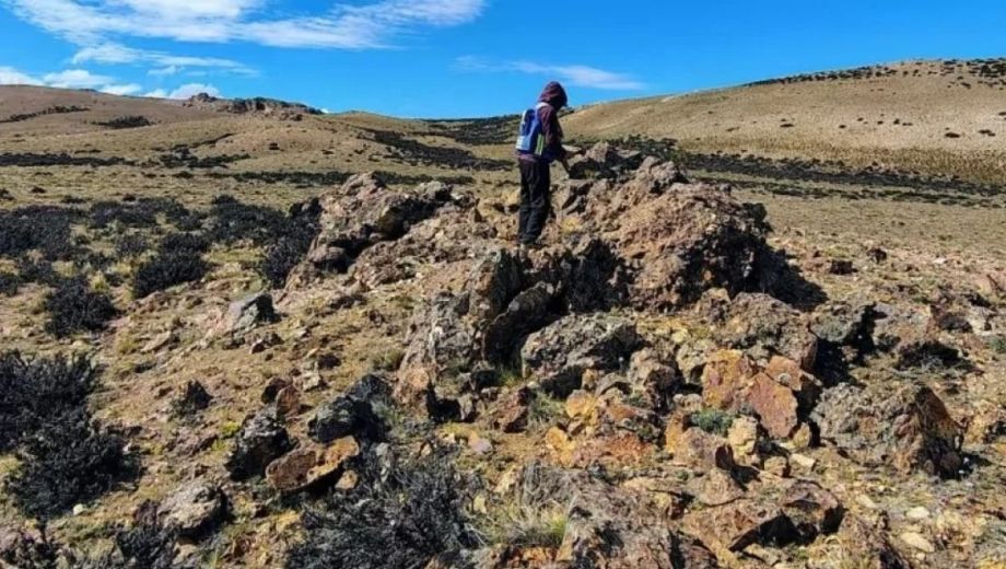 Las muestras de superficie indicaron resultados de hasta 63,88 gramos por tonelada de oro y 175,34 gramos por tonelada de plata. Foto: gentileza.